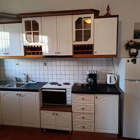 Apartment Rina Sarandë 外观 照片