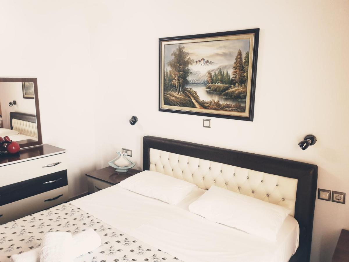 Apartment Rina Sarandë 外观 照片