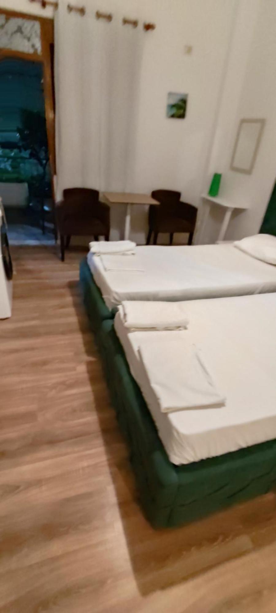 Apartment Rina Sarandë 外观 照片