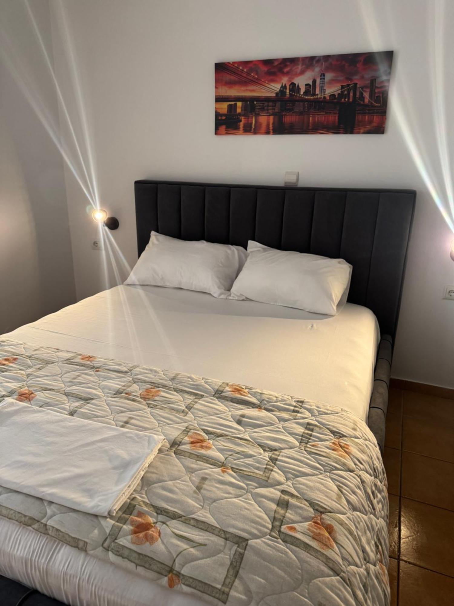 Apartment Rina Sarandë 外观 照片